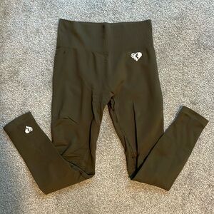 Olive green workout leggings, size medium